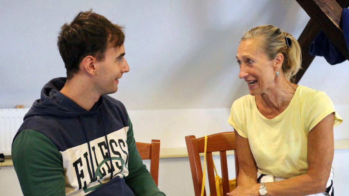 WEBINÁŘ: POPIŠ, NESUĎ – ZPĚTNÁ VAZBA, KTERÁ KULTIVUJE TŘÍDU MADIO